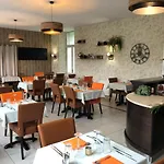 Hotel Logis Beaudon Pierrefonds