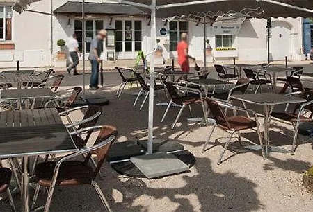 Hotel Logis Beaudon