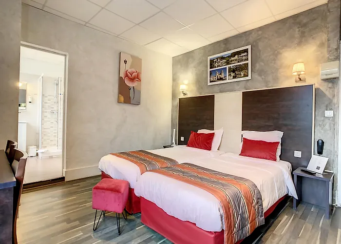 Hotel Logis Beaudon 3*