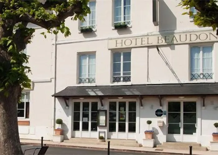 Hotel Logis Beaudon