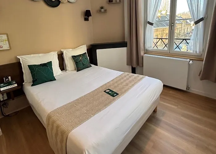 Logis Beaudon 3* Pierrefonds